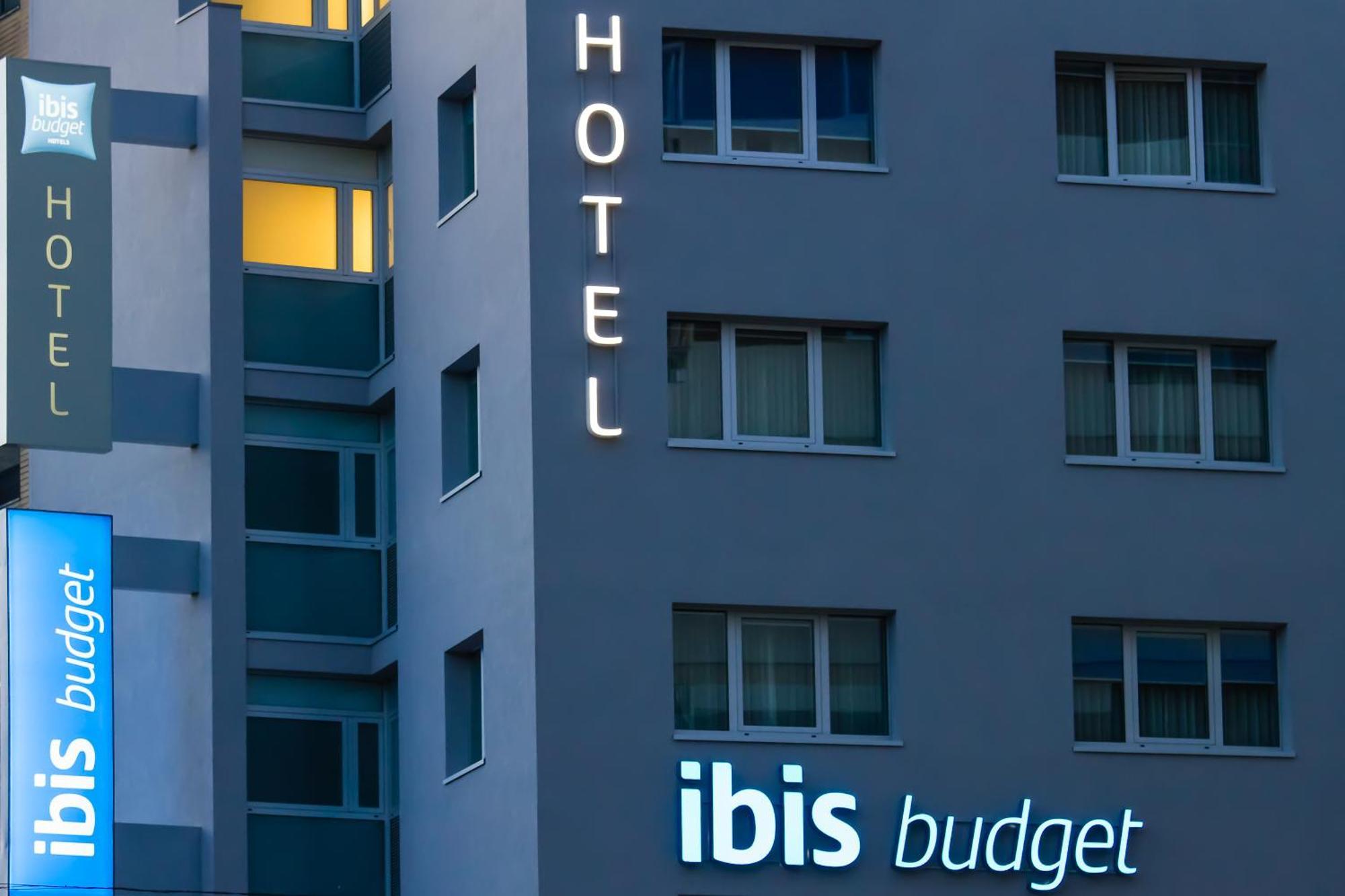 Ibis Budget Braga Centro Esterno foto