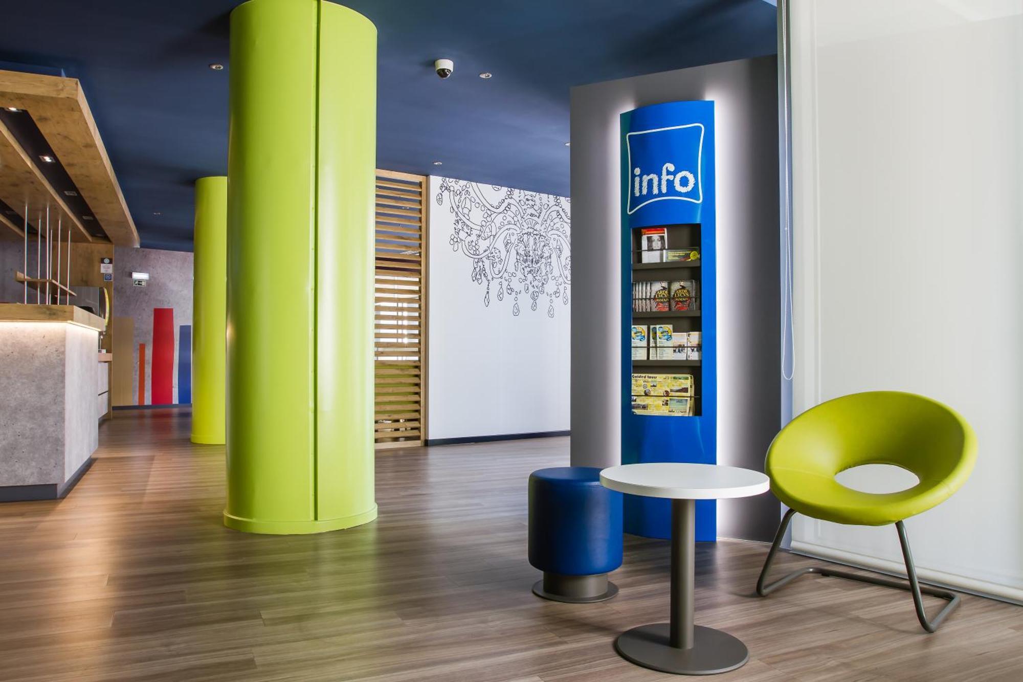 Ibis Budget Braga Centro Esterno foto