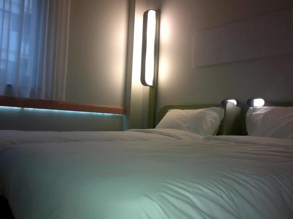 Ibis Budget Braga Centro Esterno foto